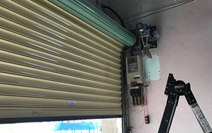 BỘ LƯU ĐIỆN CỬA CUỐN DÙNG ĐƯỢC BAO LÂU?