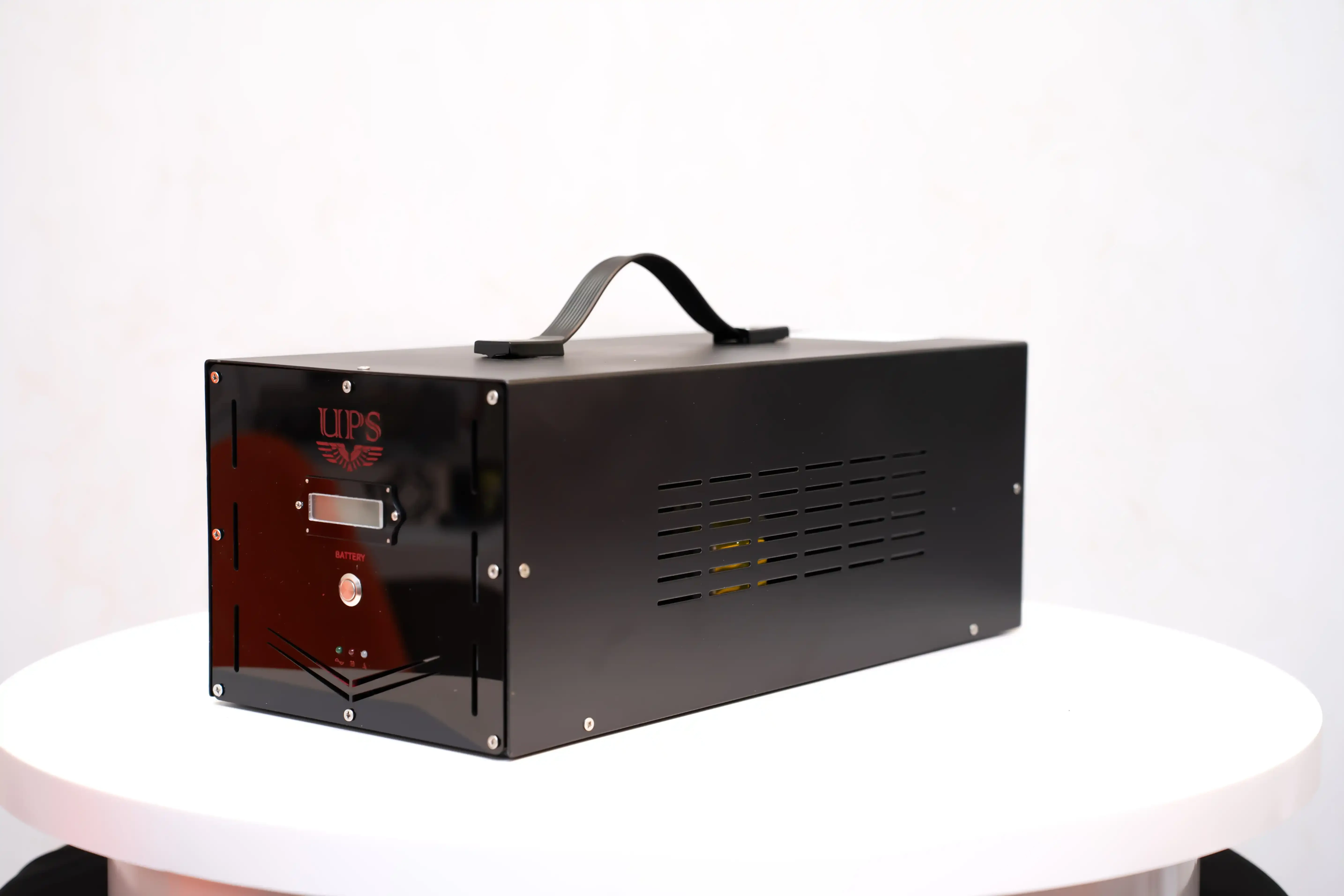 BỘ LƯU ĐIỆN MHPRO 1500 loại 500W (UPS)