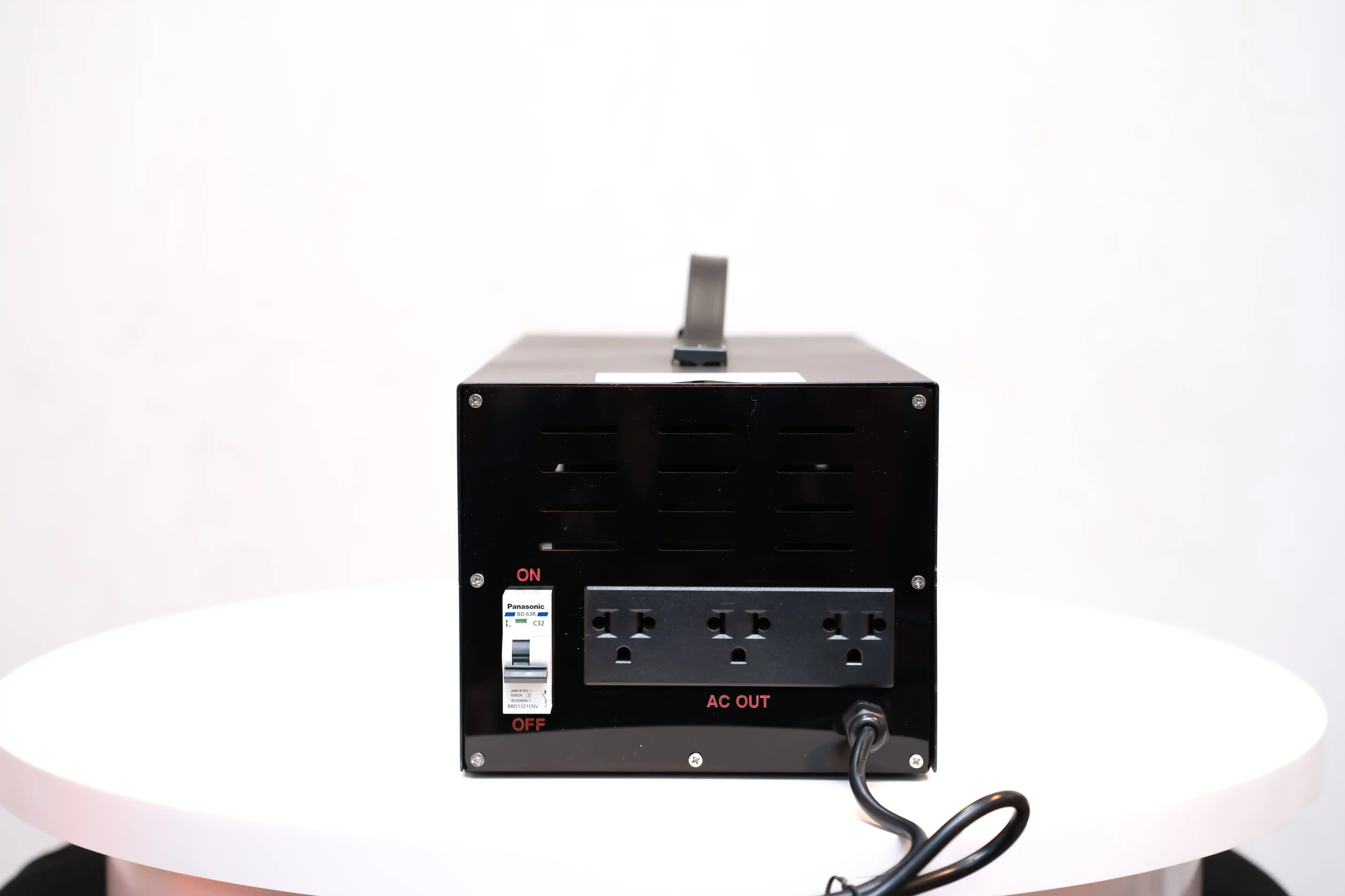 BỘ LƯU ĐIỆN MHPRO 1500 loại 500W (UPS)