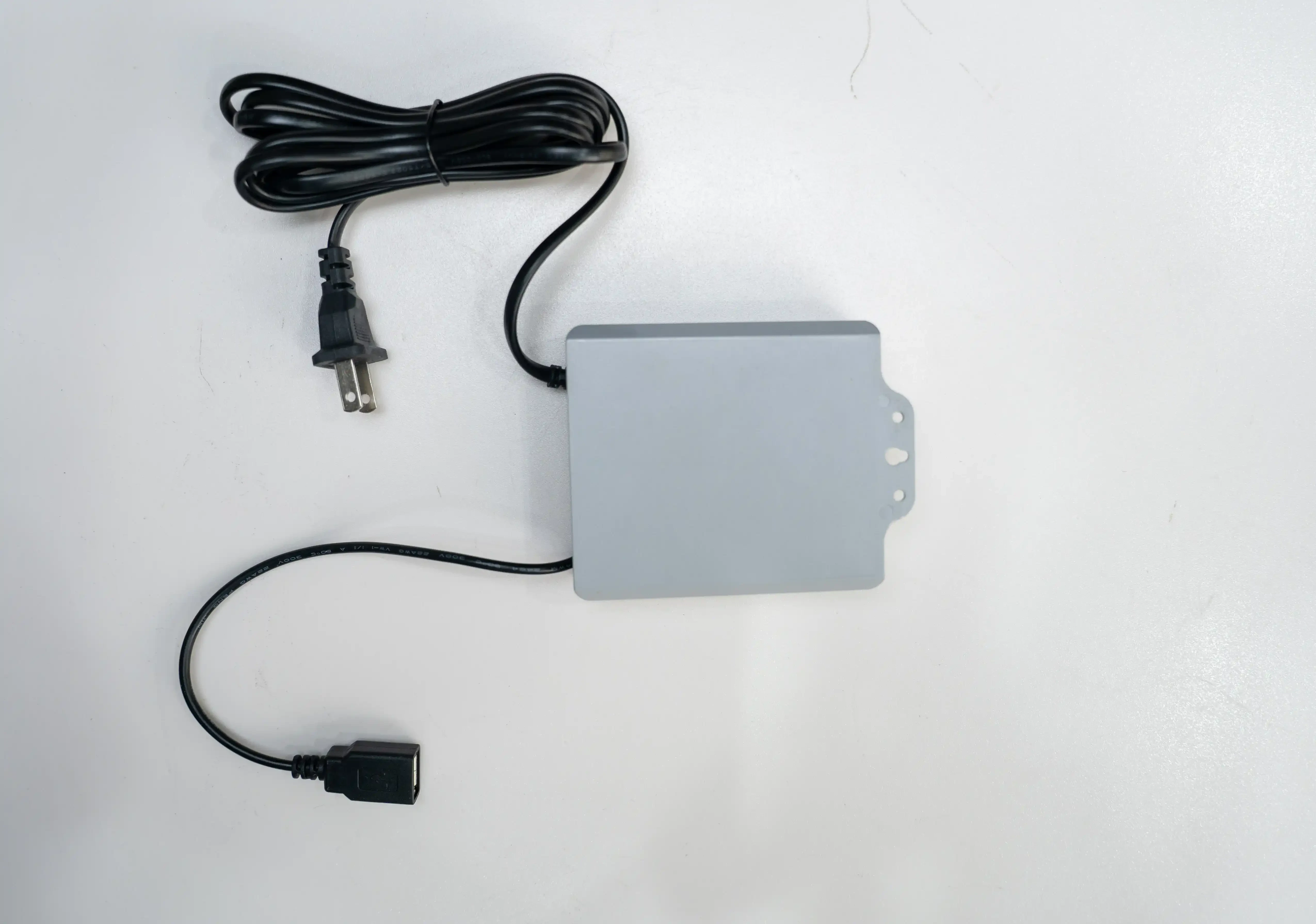 Bộ lưu điện MHPRO tai treo 5V-10W 12 tiếng (UPS Đầu ra usb)